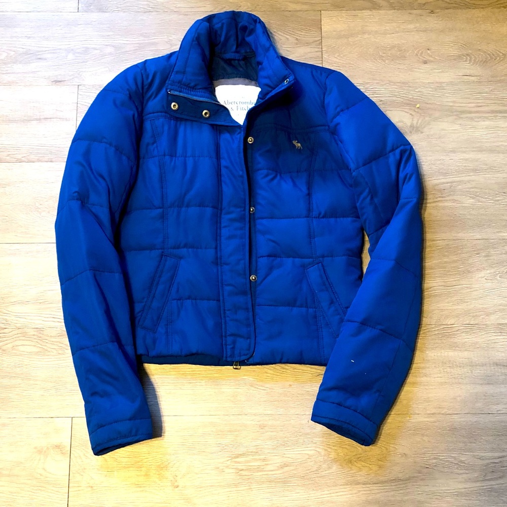 Blue Amber Crombie and Fitch zip up winter coat